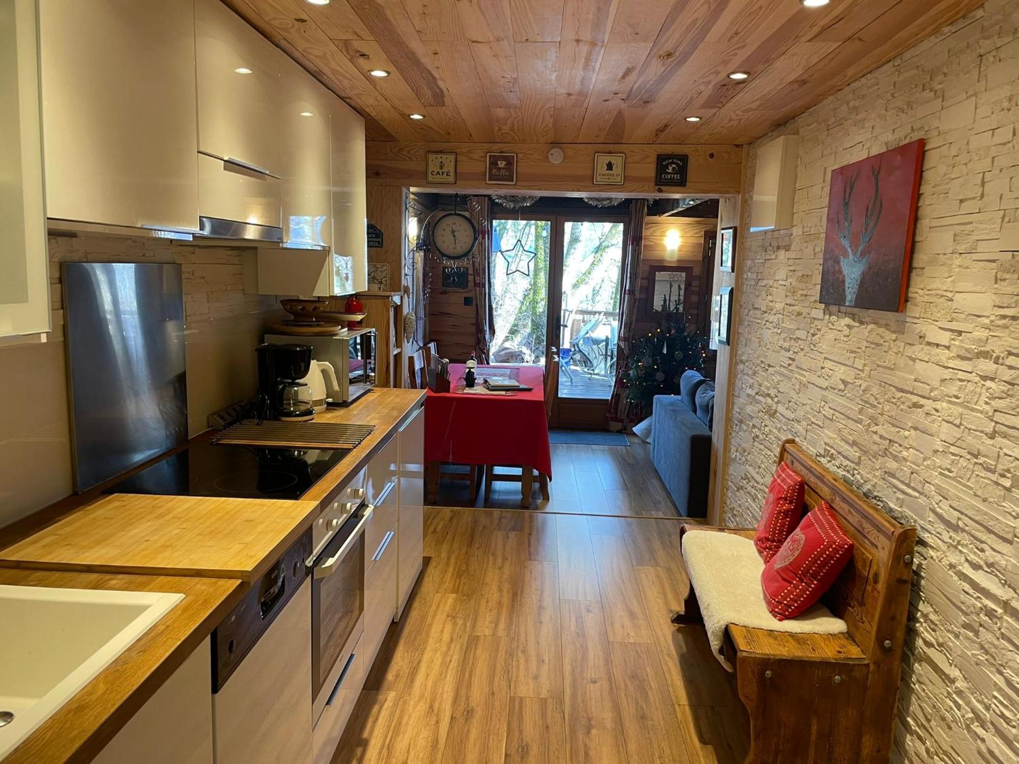 Chalet Le Doux Si, Large Self-Contained Apartment, 2Km From Doucy-Combelouviere And Close To Valmorel La Lechere Bagian luar foto